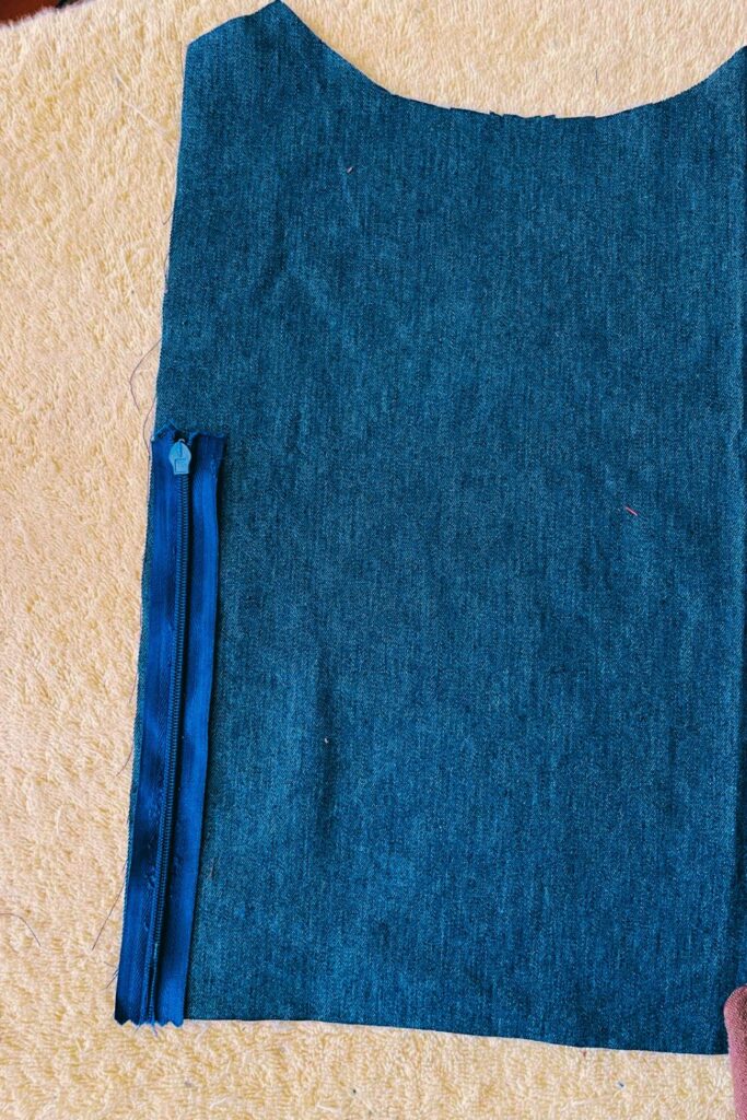 How To Sew an Invisible Zippered Pocket