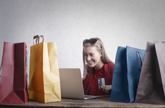 How To Have The Most Success Buying And Selling On Poshmark